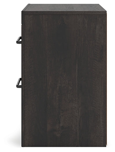 Hollivern Full Panel Bed with Mirrored Dresser and Nightstand