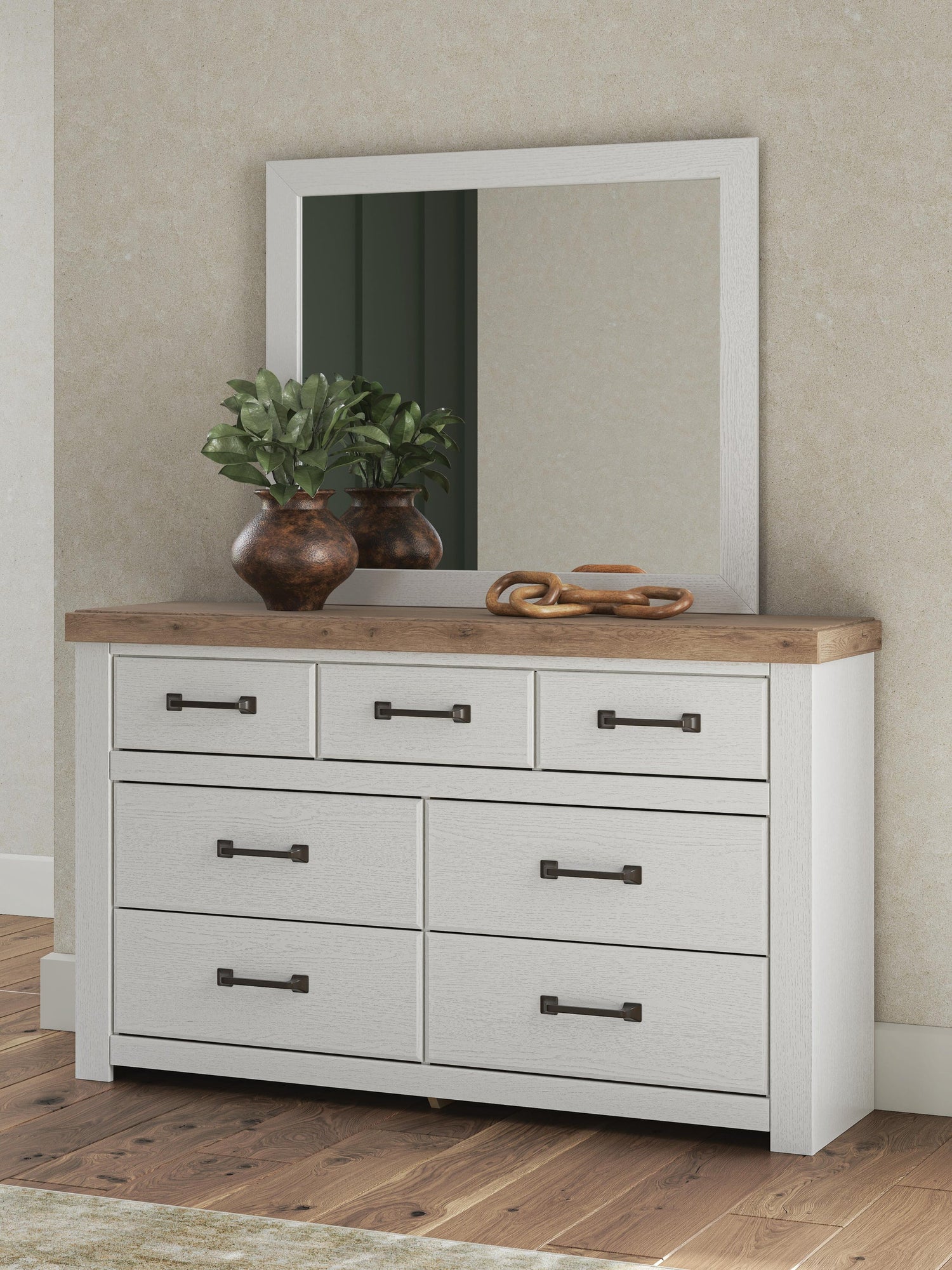 Bedroom > Dresser & Mirror