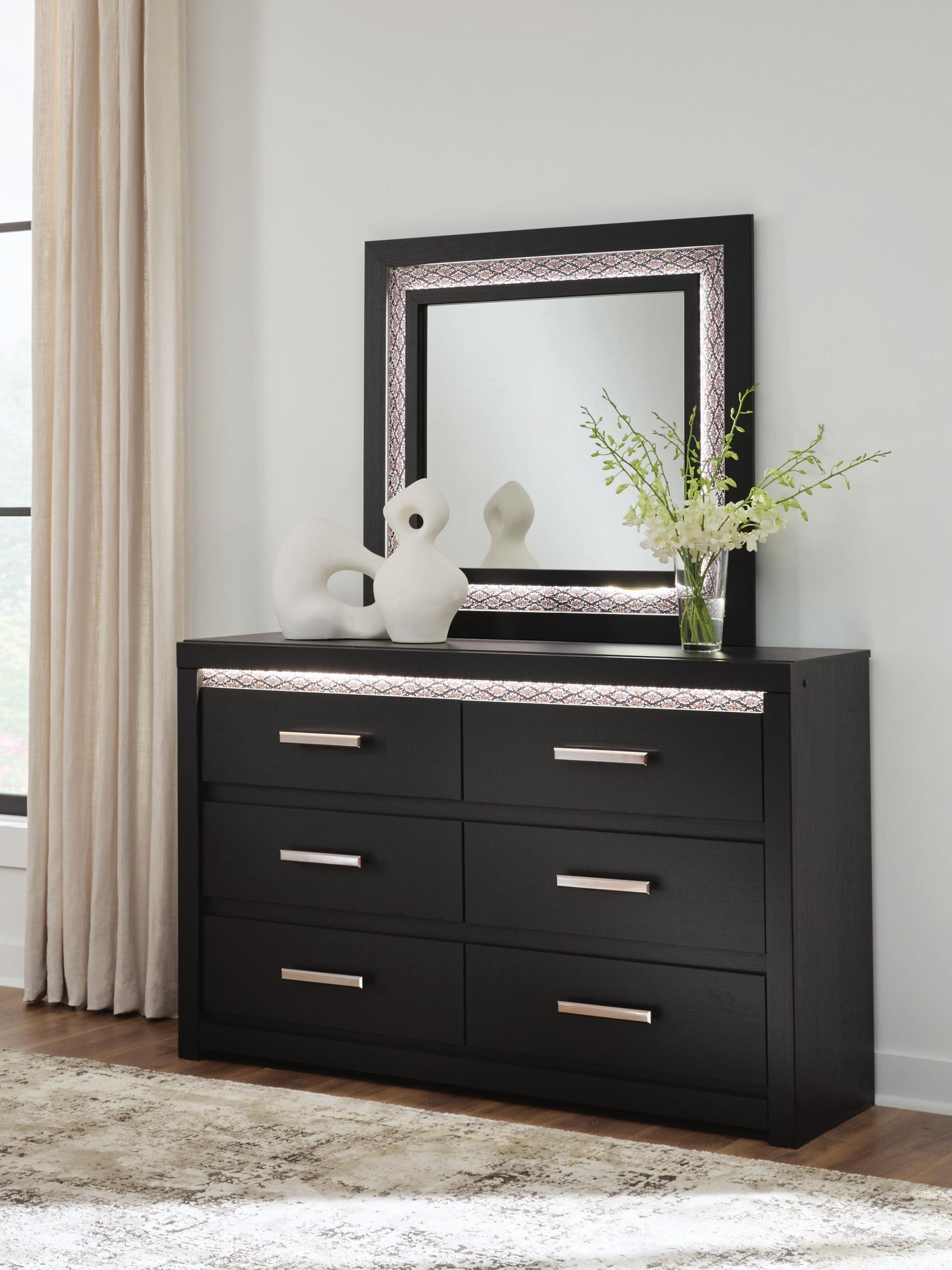 Bedroom > Dresser & Mirror